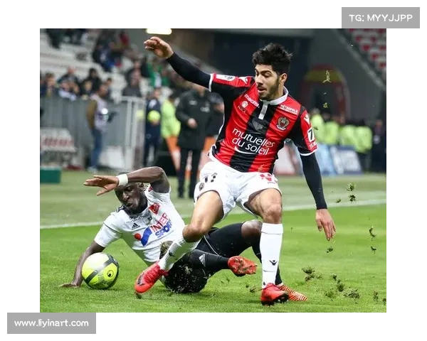 揭秘21法甲冠军背后的秘密如何通过战术创新与团队合作逆袭夺冠